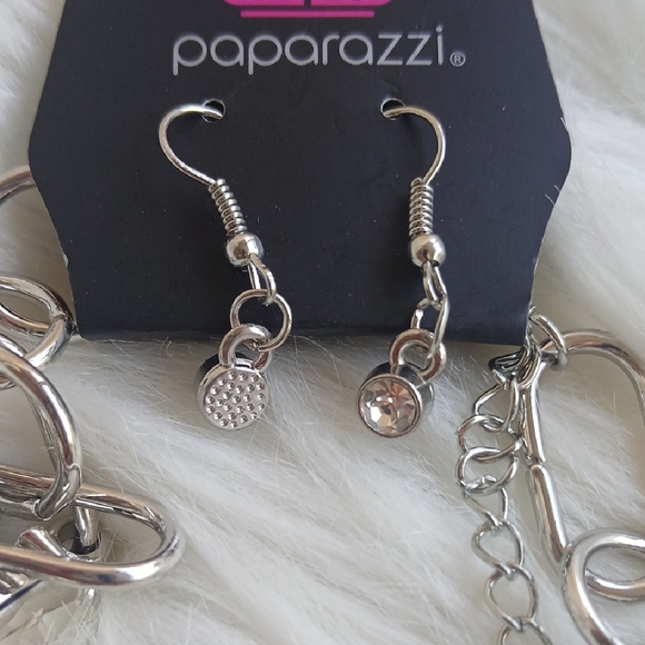 Paparazzi Silver Necklace with Clear Gems - Picture 7 of 10